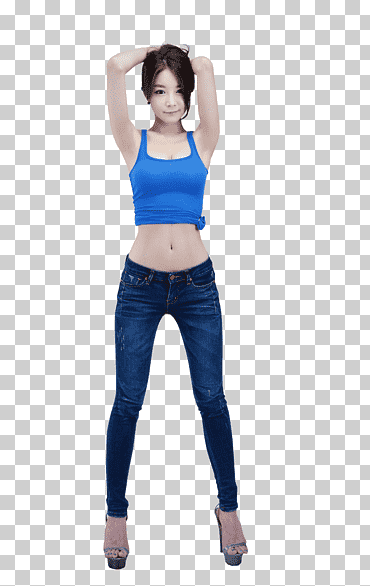 wanita dengan crop top tank biru dan celana jeans biru png
