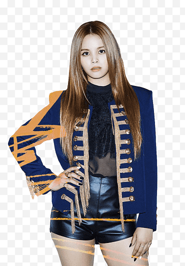 Femme debout portant un blazer bleu et gris et un short-short noir png